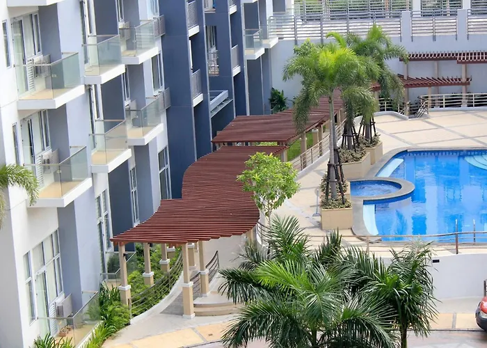Corner Unit At One Palm Tree Aparthotel 4*